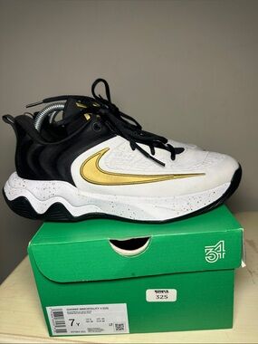 Nike New in Box Giannis Immortality 4 Kids White, Black & Gold Athletic Sneakers